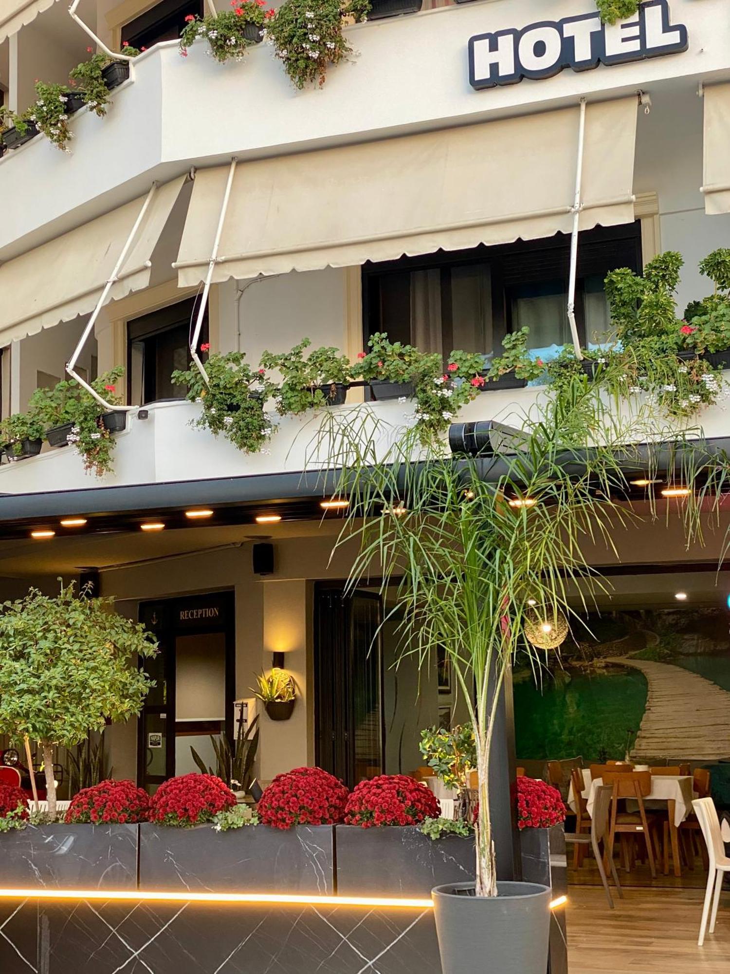 Hotel Bojko Vlore Ngoại thất bức ảnh