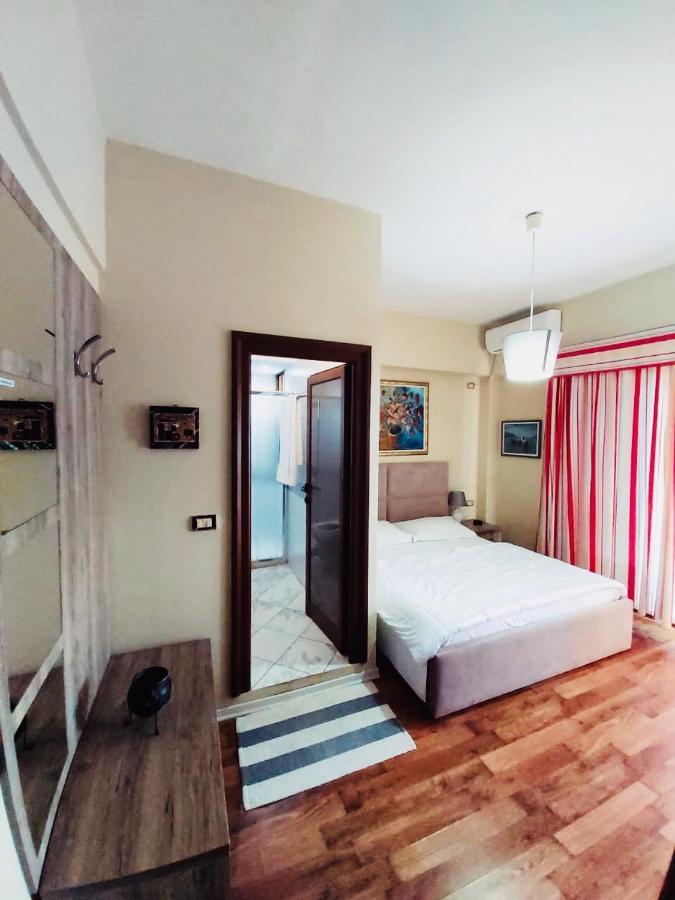Hotel Bojko Vlore Ngoại thất bức ảnh